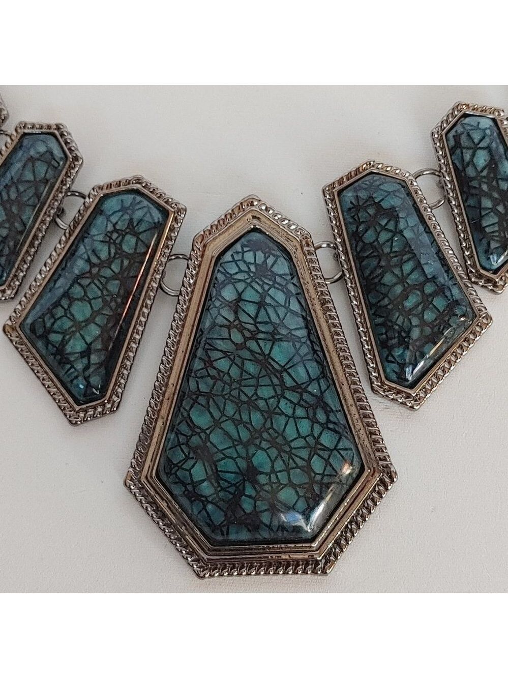 Beautiful Faux Turquoise Lace Statement Necklace Black Tone Chain